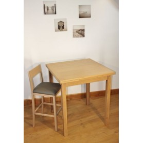 Ensemble "CAPUCINE" : Table carrée haute 90x90 + 4 tabourets